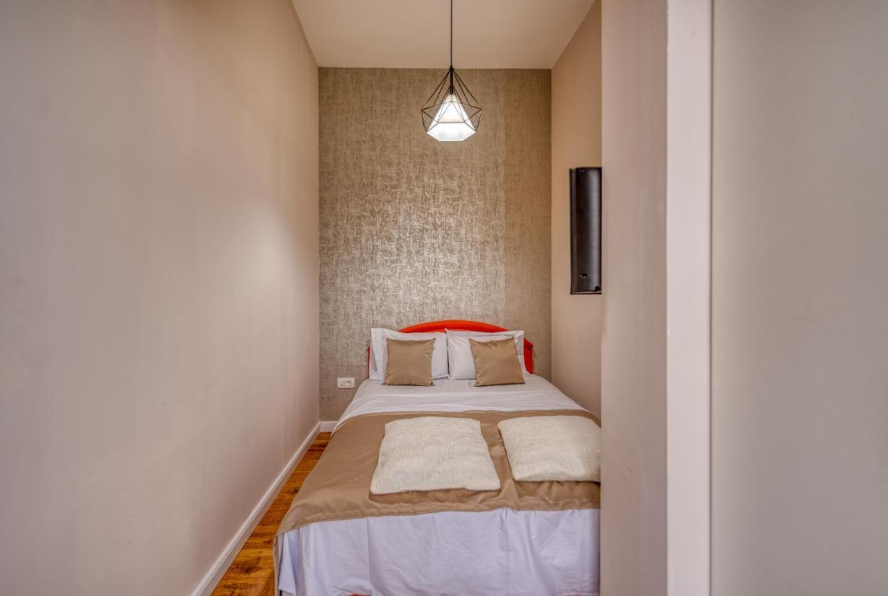 Apartments Vujosevic Tivat Exterior photo